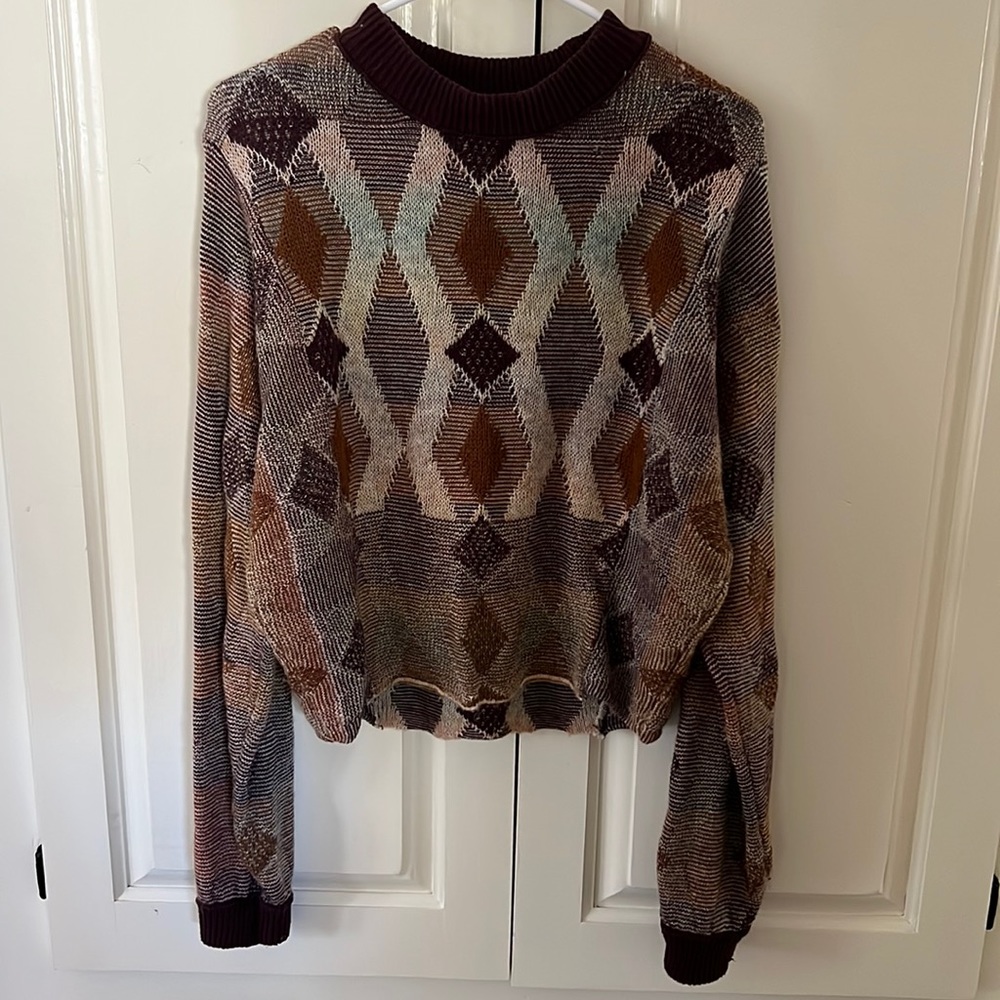 Cropped sweater free people size small geometric grandpa 70s print